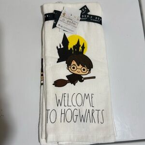 Rae Dunn Harry Potter Kitchen Towels Set of 2 Welcome to Hogwarts